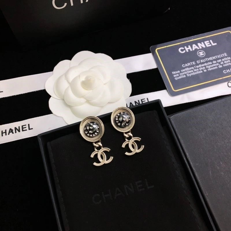 Compact Chanel Earrings 225288