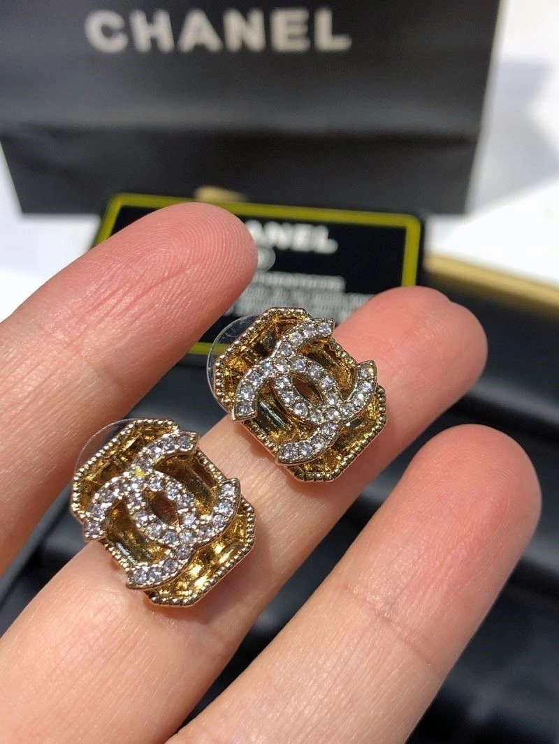 Chanel Earrings EasyMatch 225278