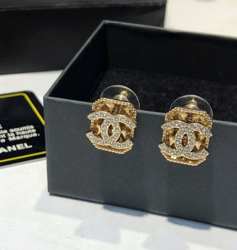 Chanel Earrings EasyMatch 225278