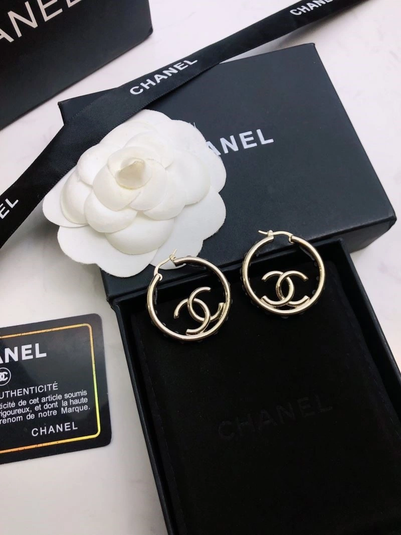 Affordable Chanel Earrings 225274