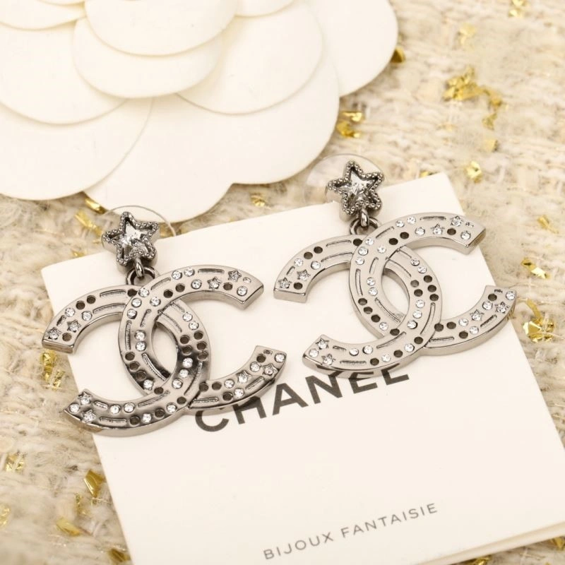 Chanel Earrings Stylish 225266