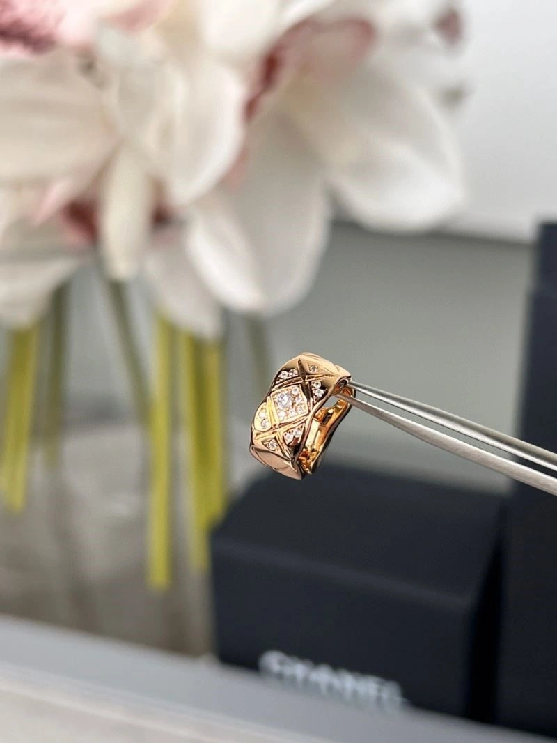 Sustainable Chanel Earrings 225255