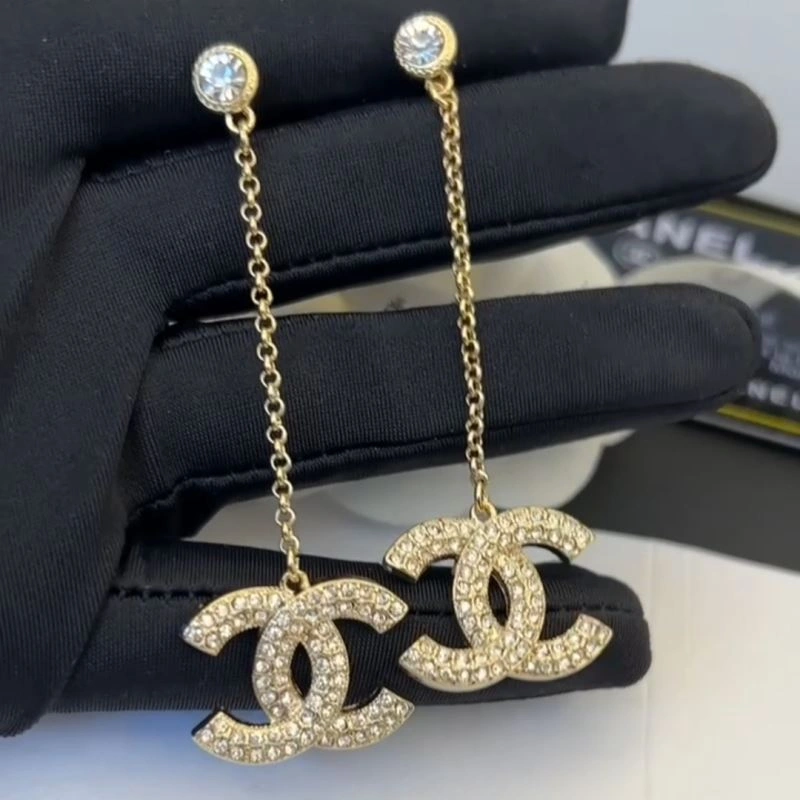 Fashionable Chanel Earrings 225261