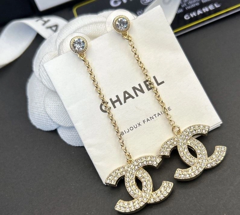 Fashionable Chanel Earrings 225261