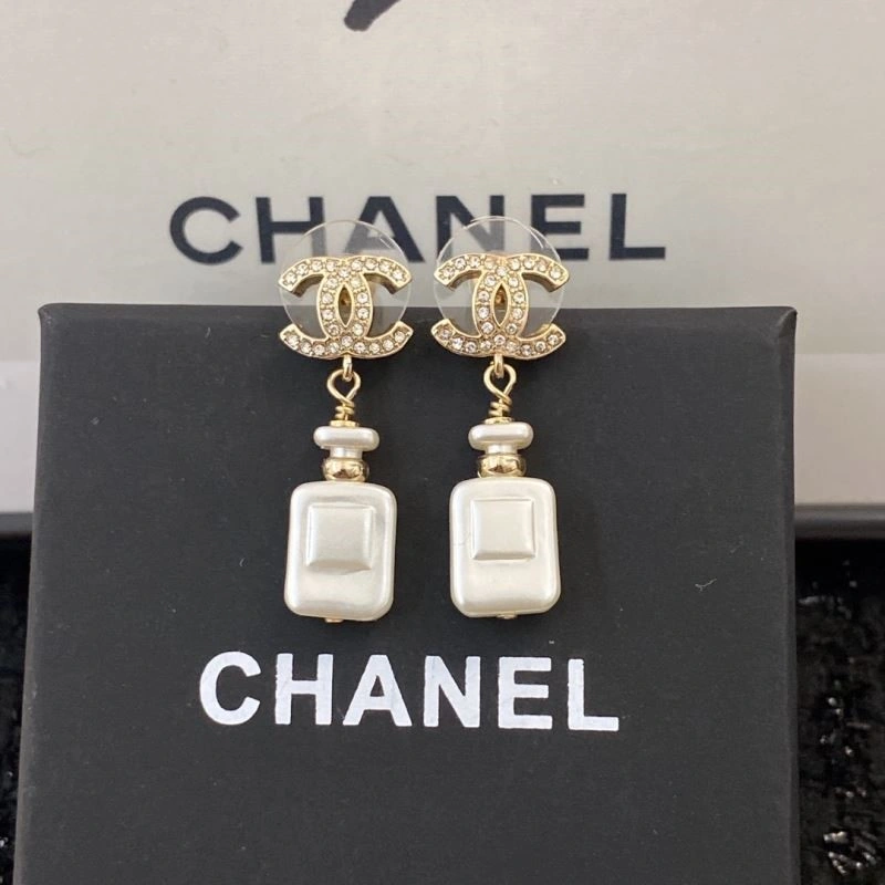 Chanel Earrings QuickDry 225268