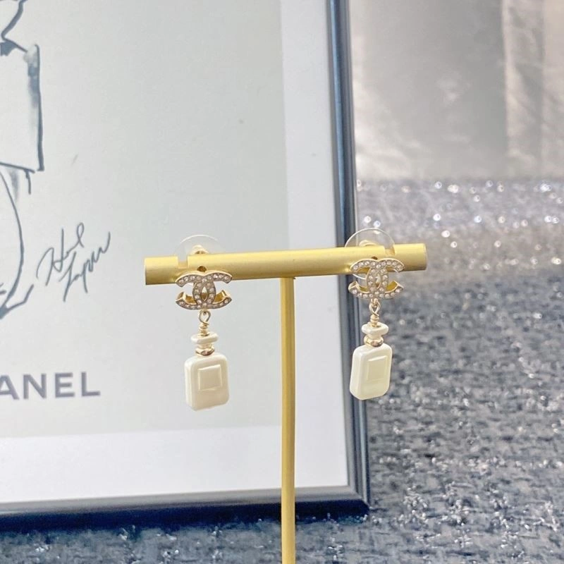Chanel Earrings QuickDry 225268