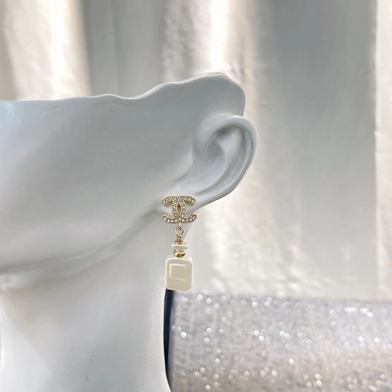 Chanel Earrings QuickDry 225268