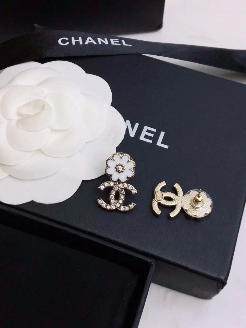 Bold Chanel Earrings 225262