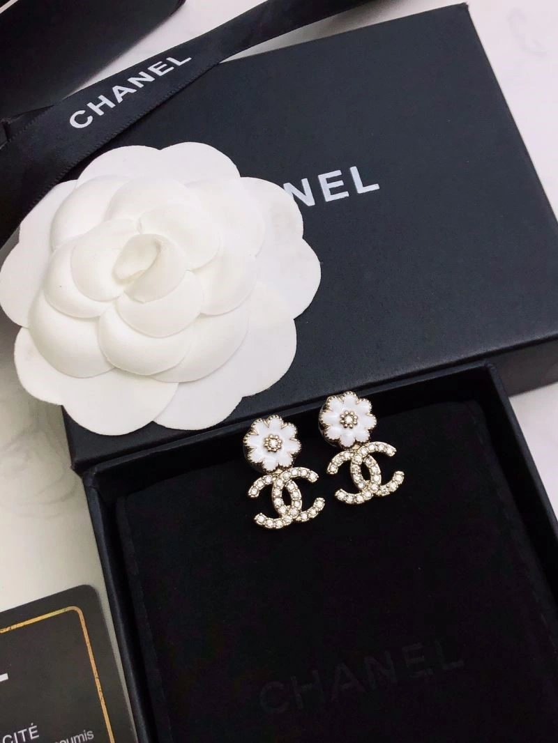 Bold Chanel Earrings 225262