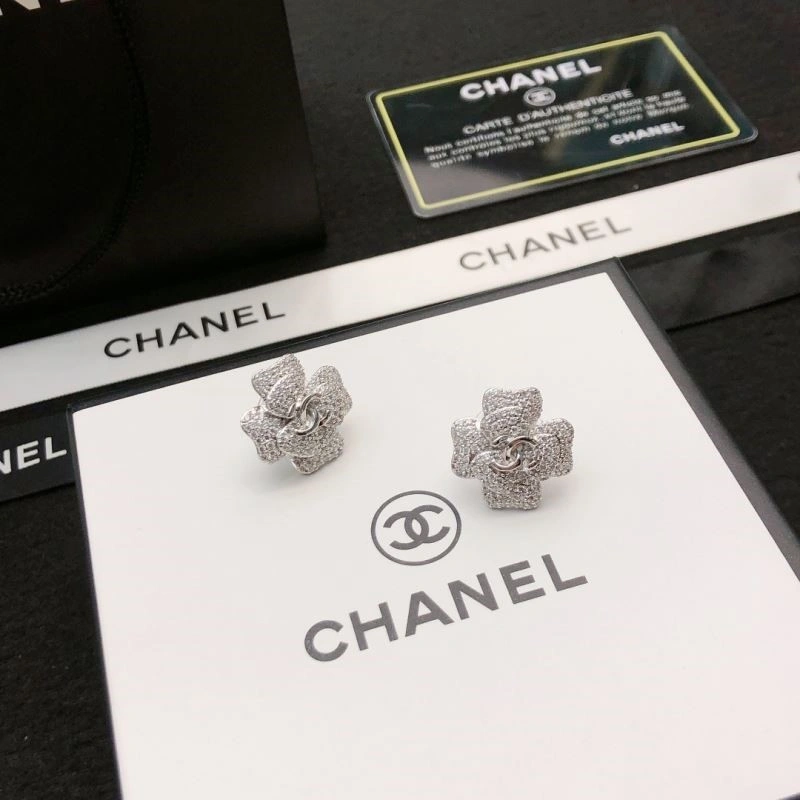 Durable Chanel Earrings 225238