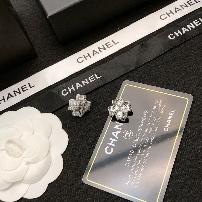 Durable Chanel Earrings 225238