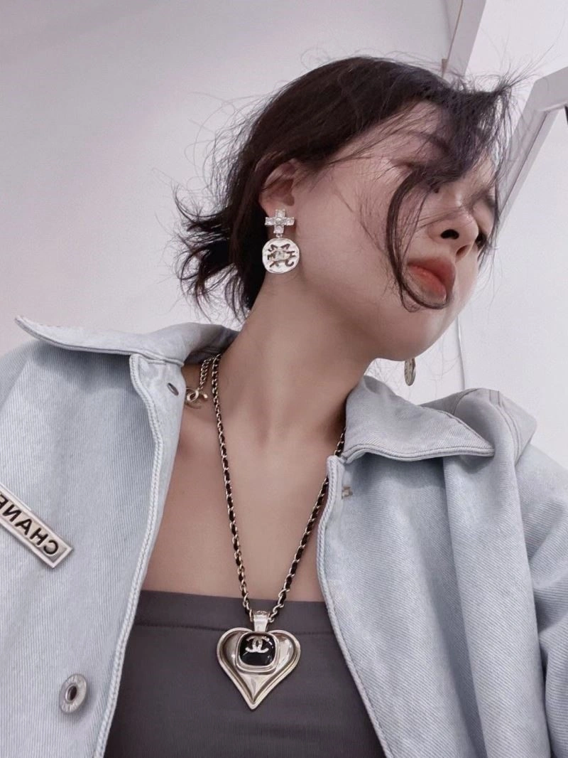 Timeless Chanel Earrings 225249