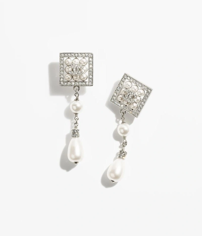 Chanel Earrings FreshLook 225245