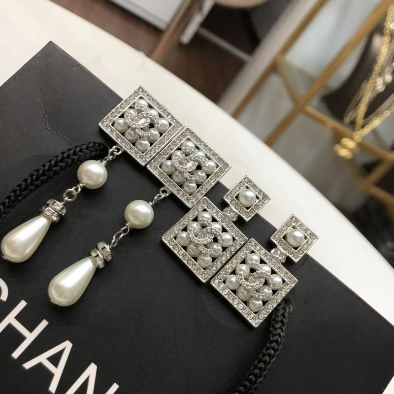 Chanel Earrings FreshLook 225245
