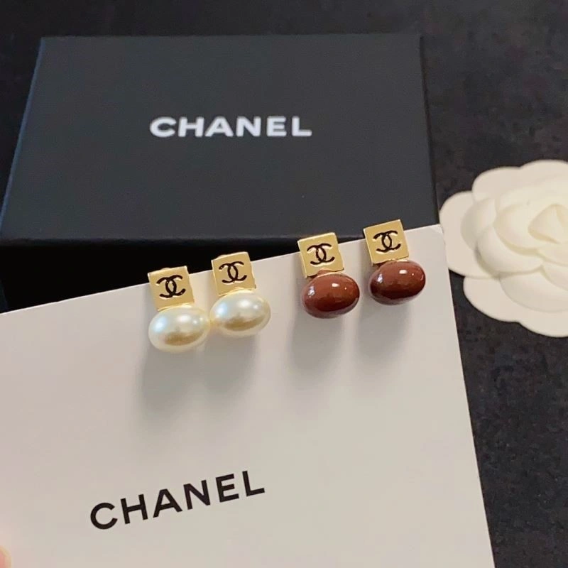 TechFriendly Chanel Earrings 225236
