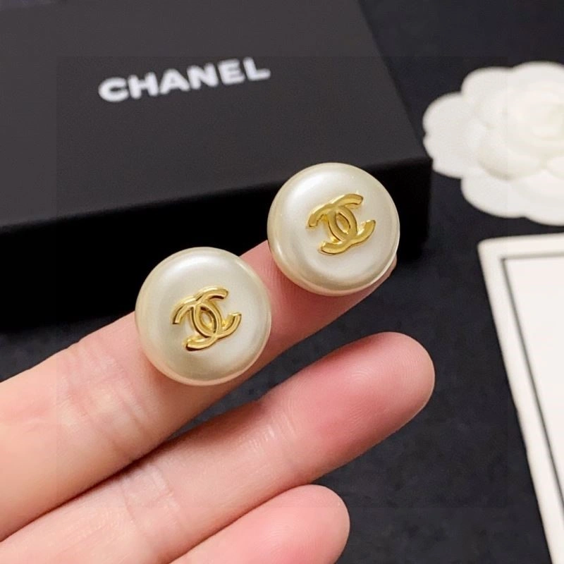 Chanel Earrings Durable 225251