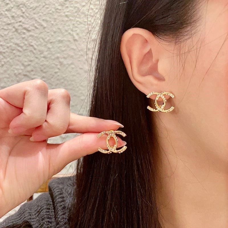 RelaxedFit Chanel Earrings 225242