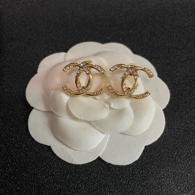 RelaxedFit Chanel Earrings 225242