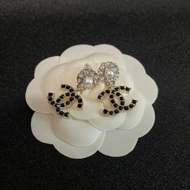 Chanel Earrings HighQuality 225232