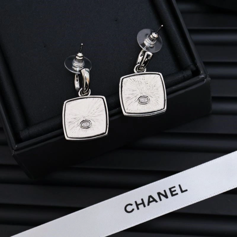 Chanel Earrings Timeless 225233