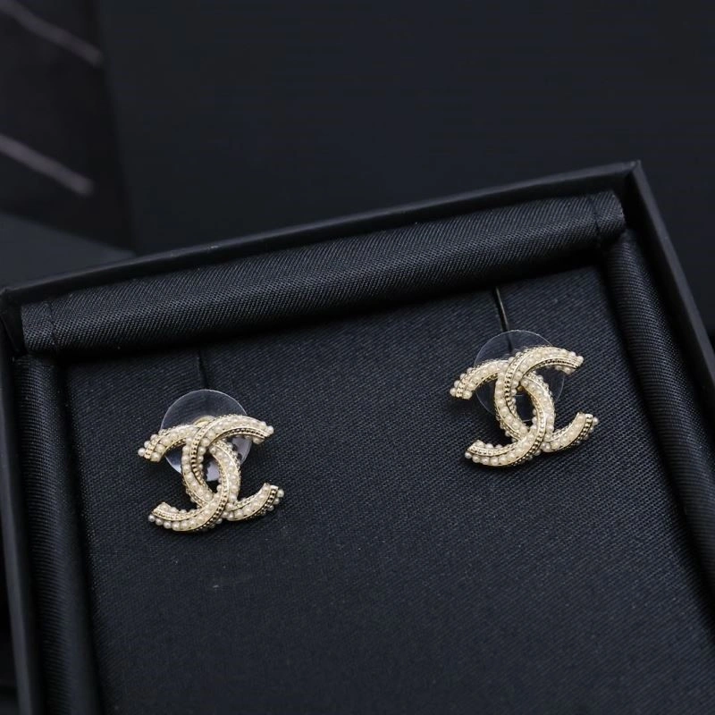 RelaxedFit Chanel Earrings 225221