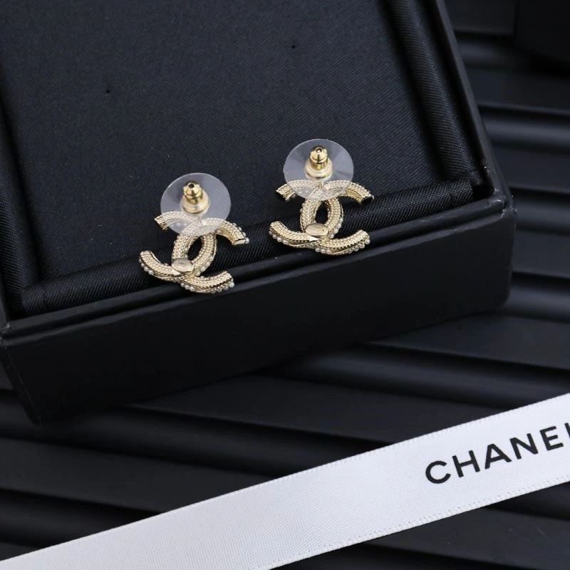RelaxedFit Chanel Earrings 225221