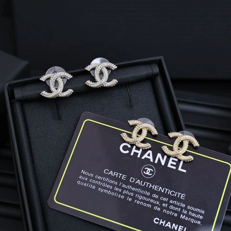 RelaxedFit Chanel Earrings 225221