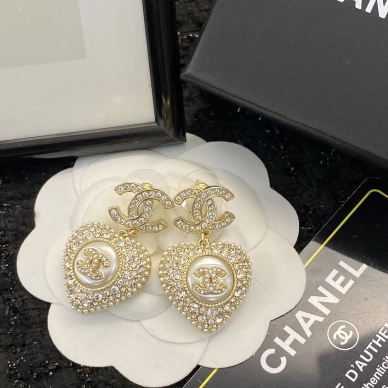 Chanel Earrings Unique 225370