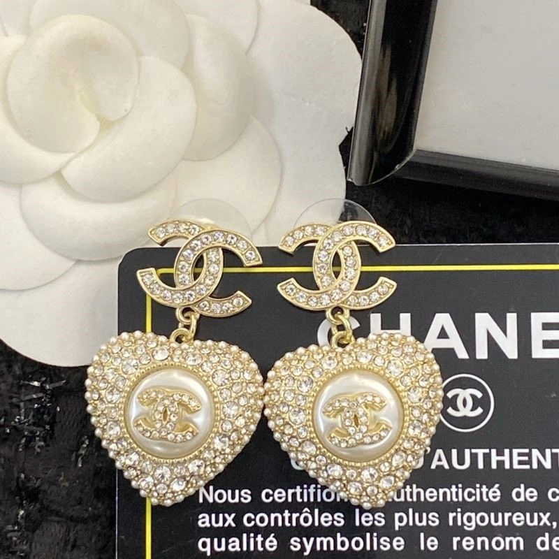 Chanel Earrings Unique 225370