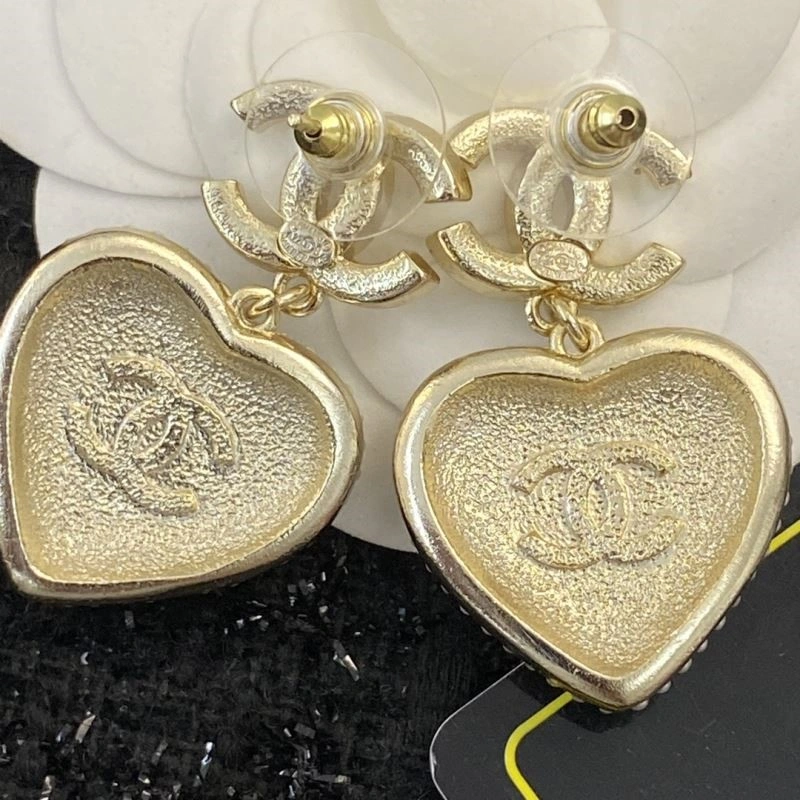 Chanel Earrings Unique 225370