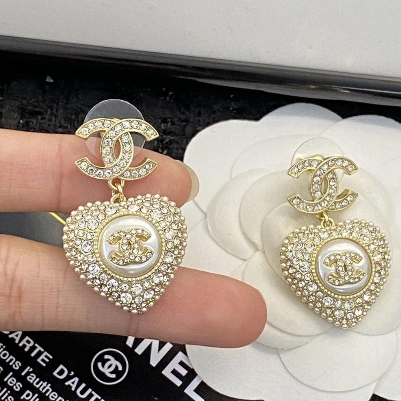 Chanel Earrings Unique 225370