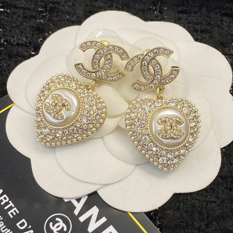 Chanel Earrings Unique 225370