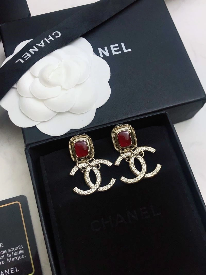 Chanel Earrings Breathable 225213