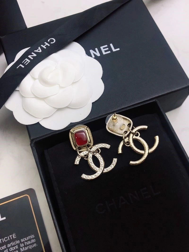 Chanel Earrings Breathable 225213