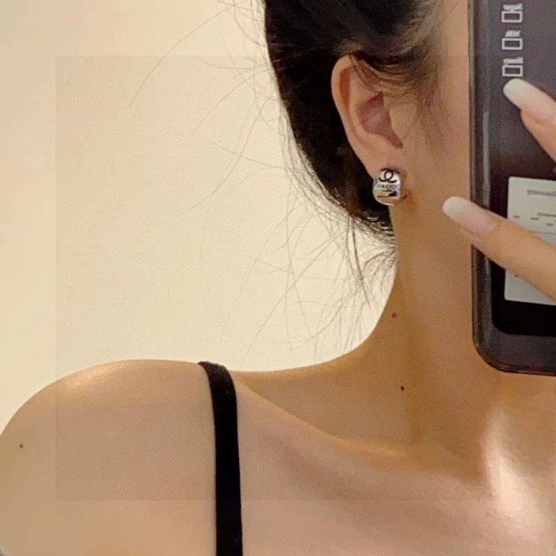 Chanel Earrings RelaxedFit 225209