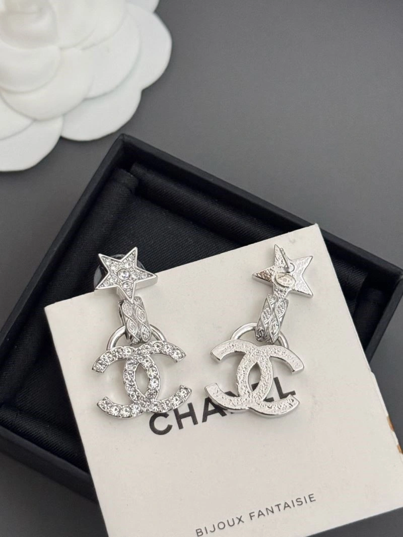 Stylish Chanel Earrings 225223