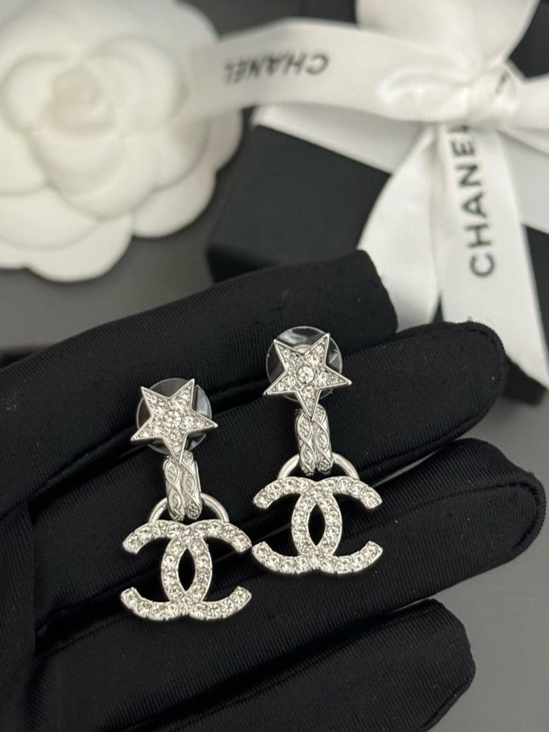 Stylish Chanel Earrings 225223
