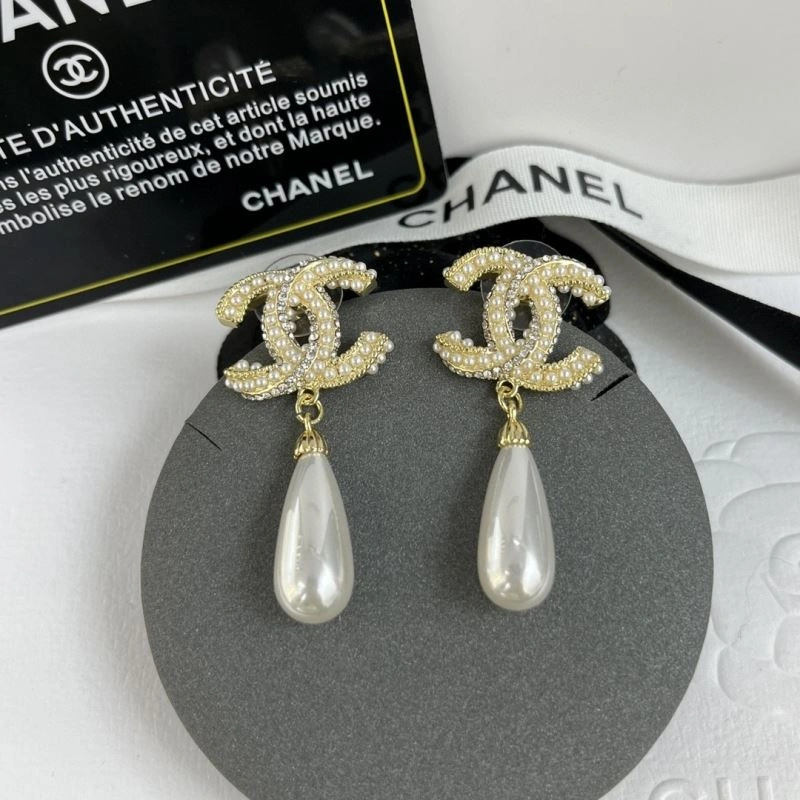 Reliable Chanel Earrings 225194