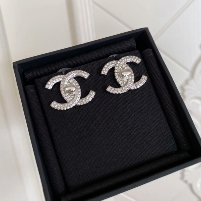 Chanel Earrings FreshLook 225197