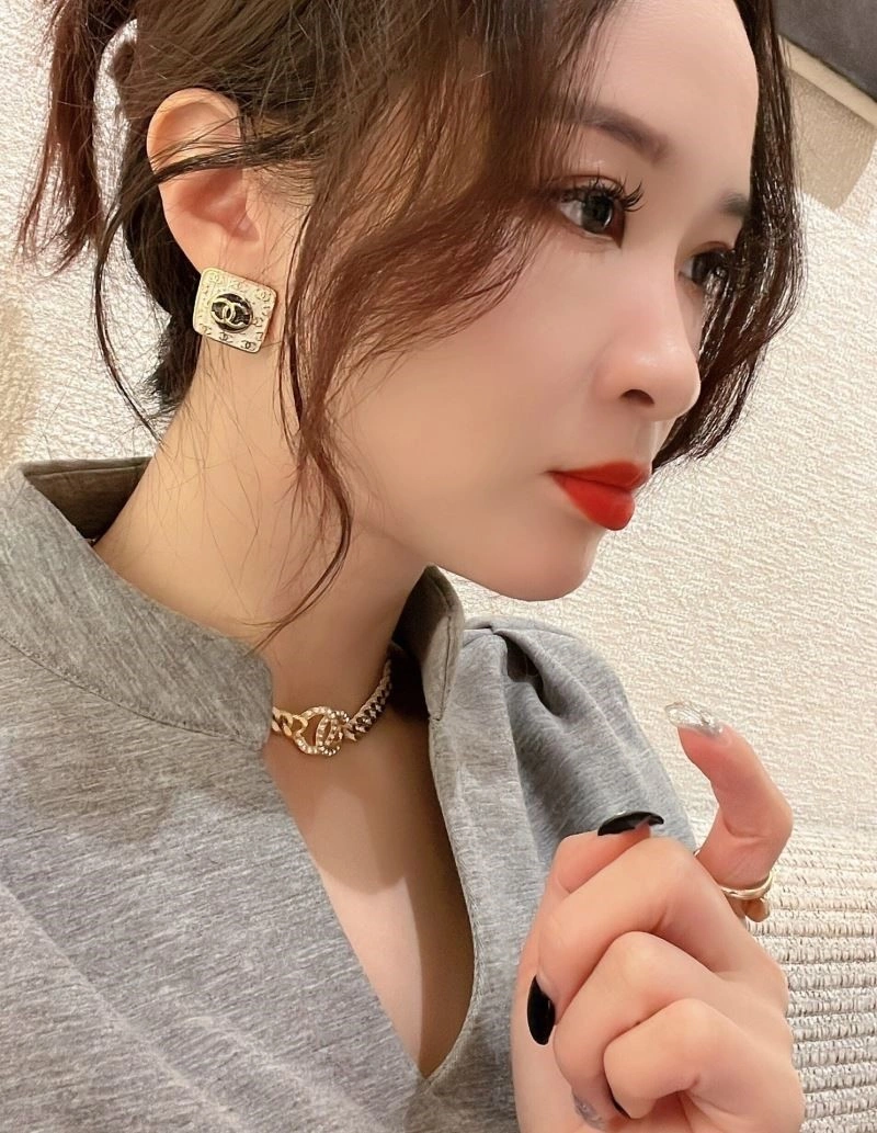 Chanel Earrings Functional 225206