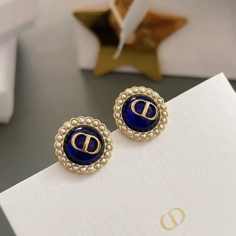 Chanel Earrings MoistureWicking 225207
