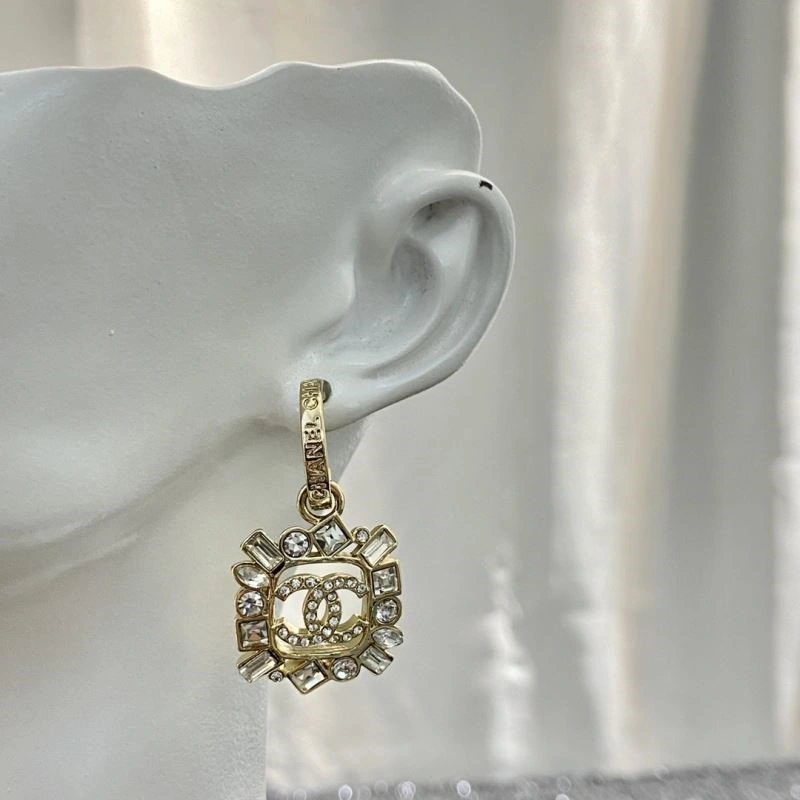 Chanel Earrings TechFriendly 225181