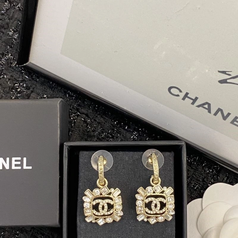 Chanel Earrings TechFriendly 225181