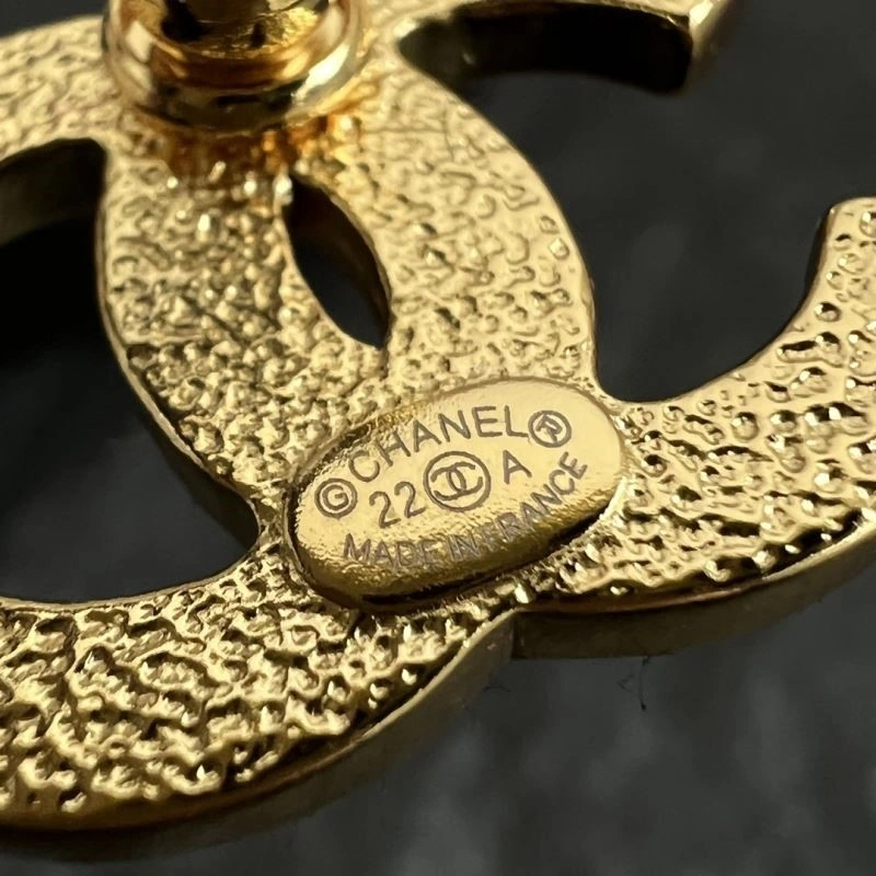 Sporty Chanel Earrings 225183