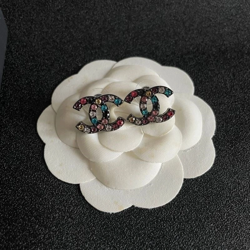 Bold Chanel Earrings 225240