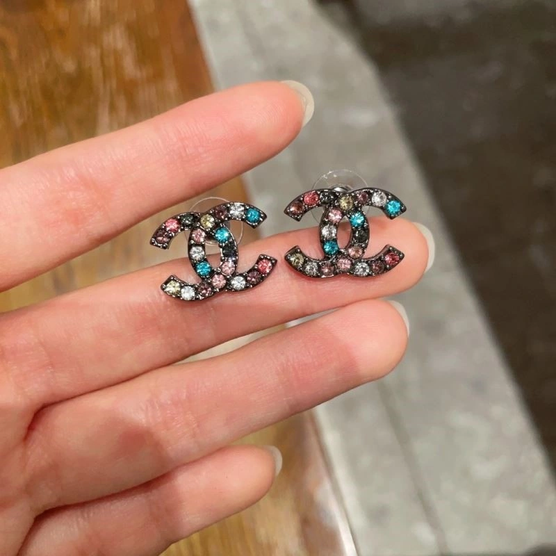 Bold Chanel Earrings 225240