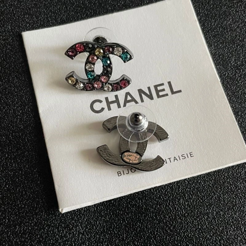 Bold Chanel Earrings 225240