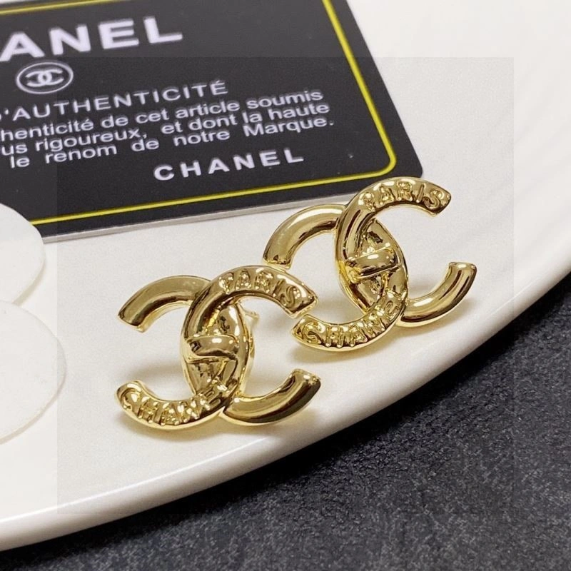 Chanel Earrings Compact 225189