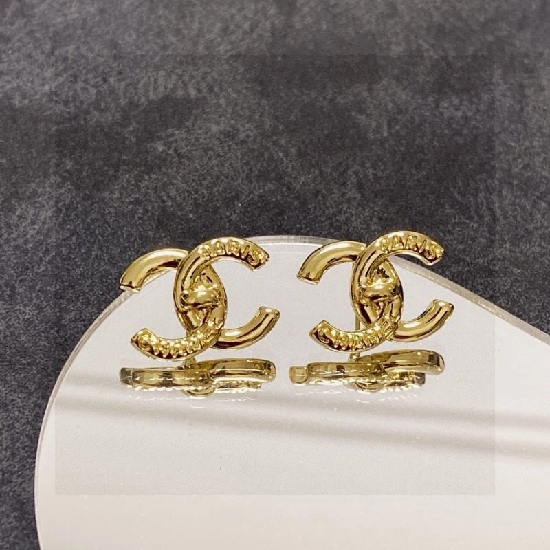 Chanel Earrings Compact 225189