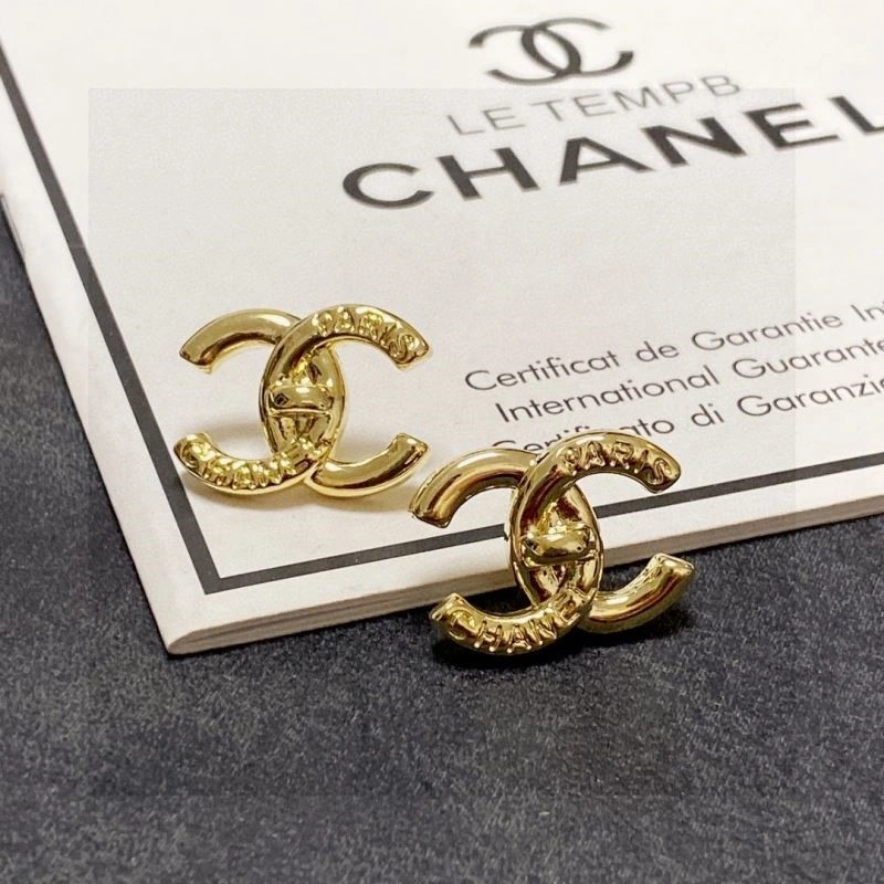 Chanel Earrings Compact 225189
